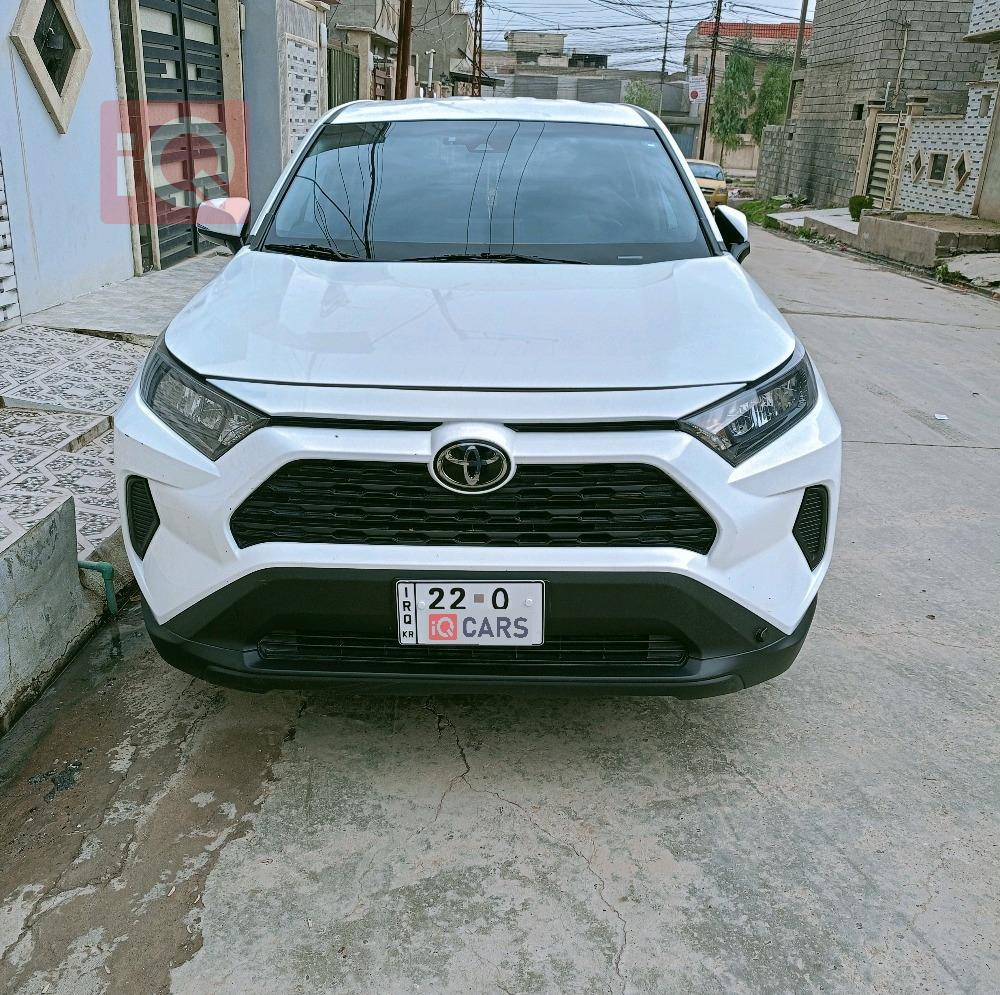 تويوتا راف 4